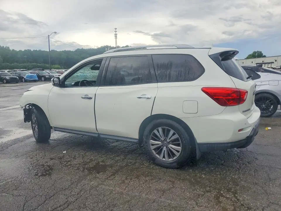 2020 NISSAN PATHFINDER SV  