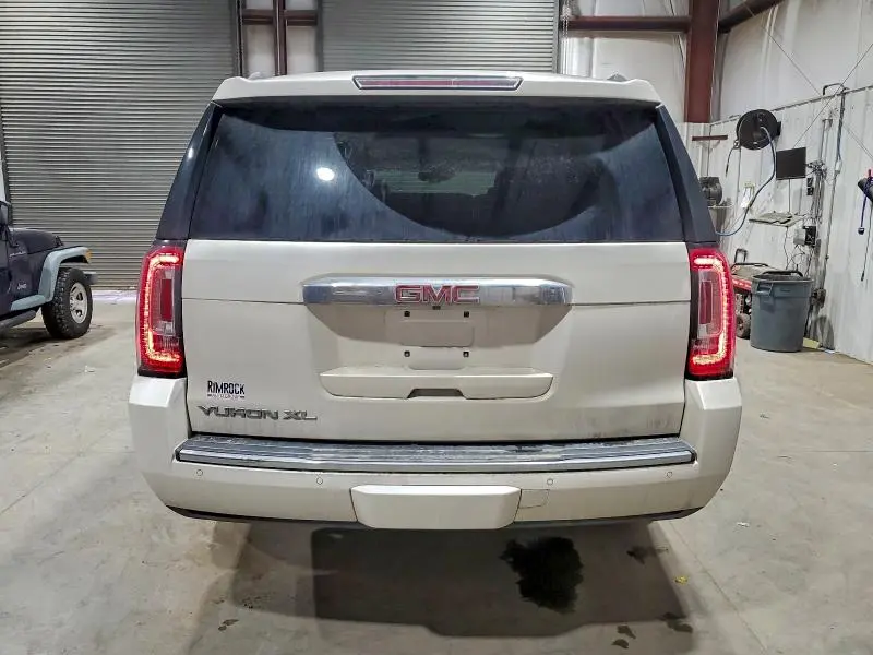 2015 GMC YUKON XL DENALI  