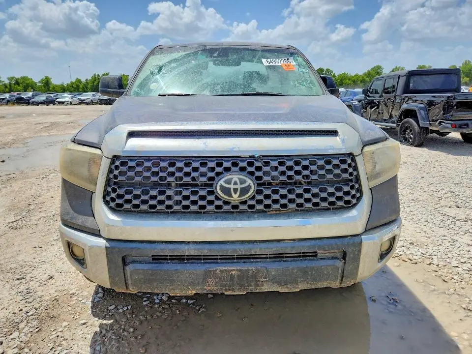 2020 TOYOTA TUNDRA SR5  