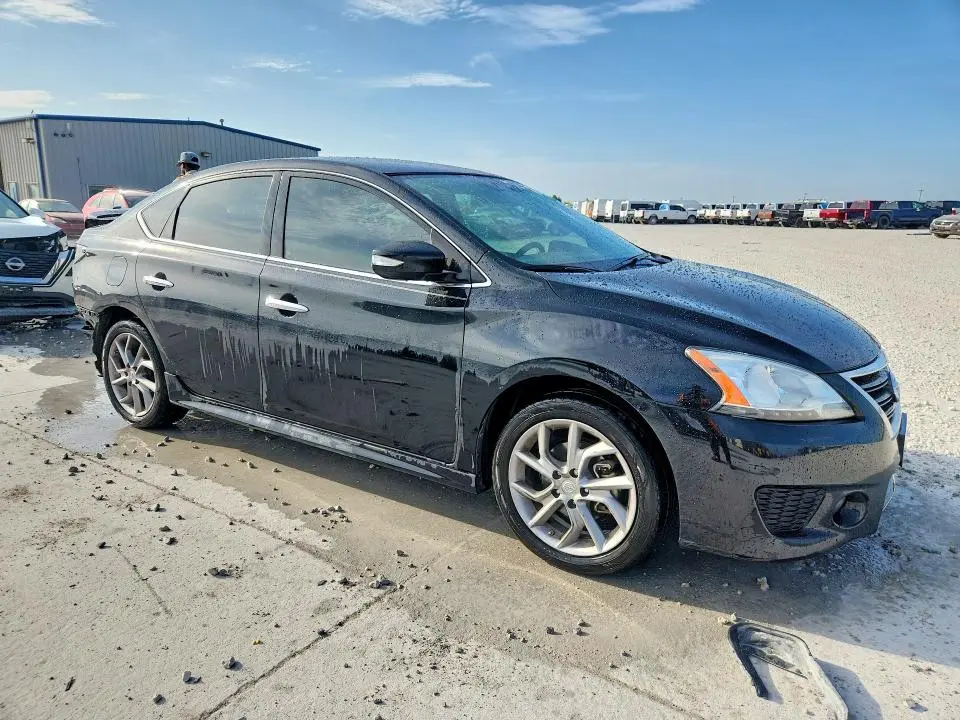 2015 NISSAN SENTRA SR  