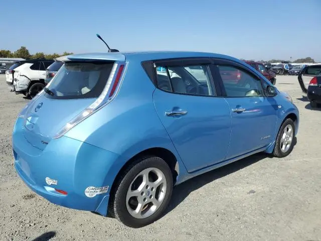 2011 NISSAN LEAF SV  
