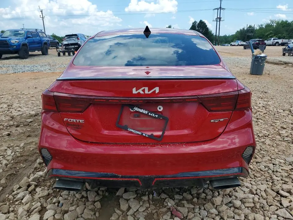 2023 KIA FORTE GT  
