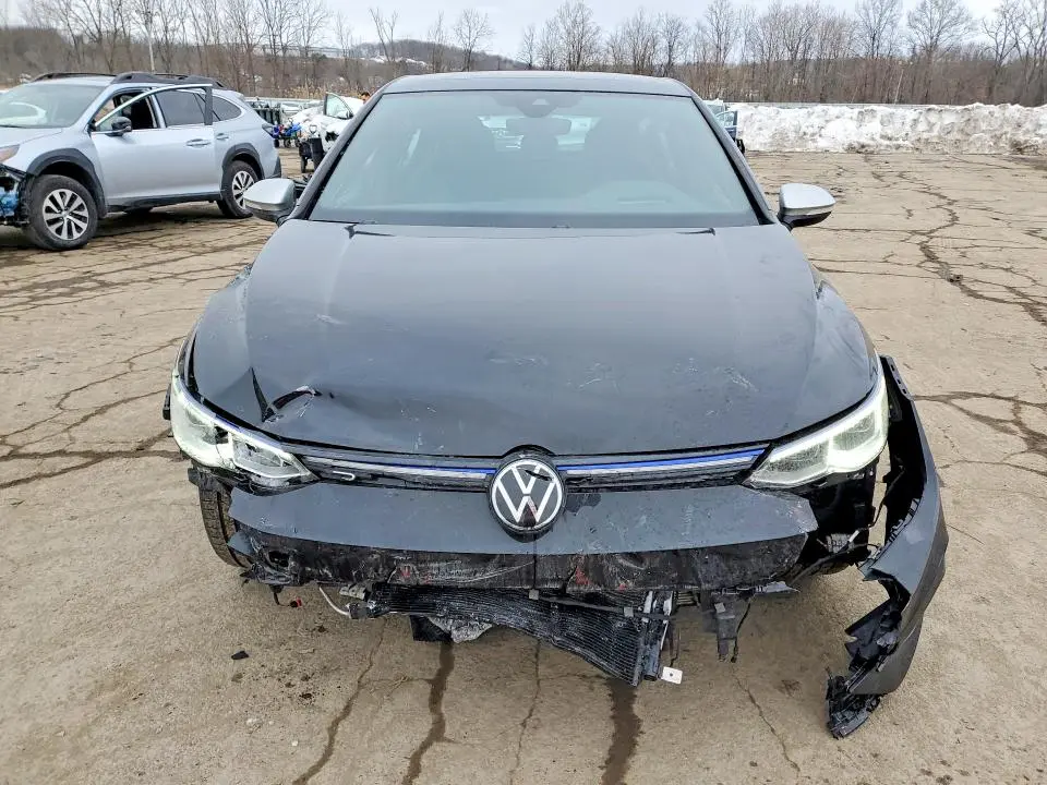 2024 VOLKSWAGEN GOLF R   
