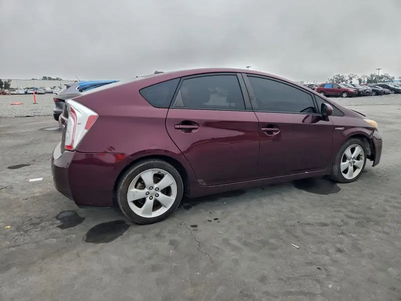 2013 TOYOTA PRIUS   