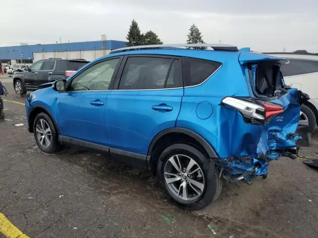 2017 TOYOTA RAV4 XLE  
