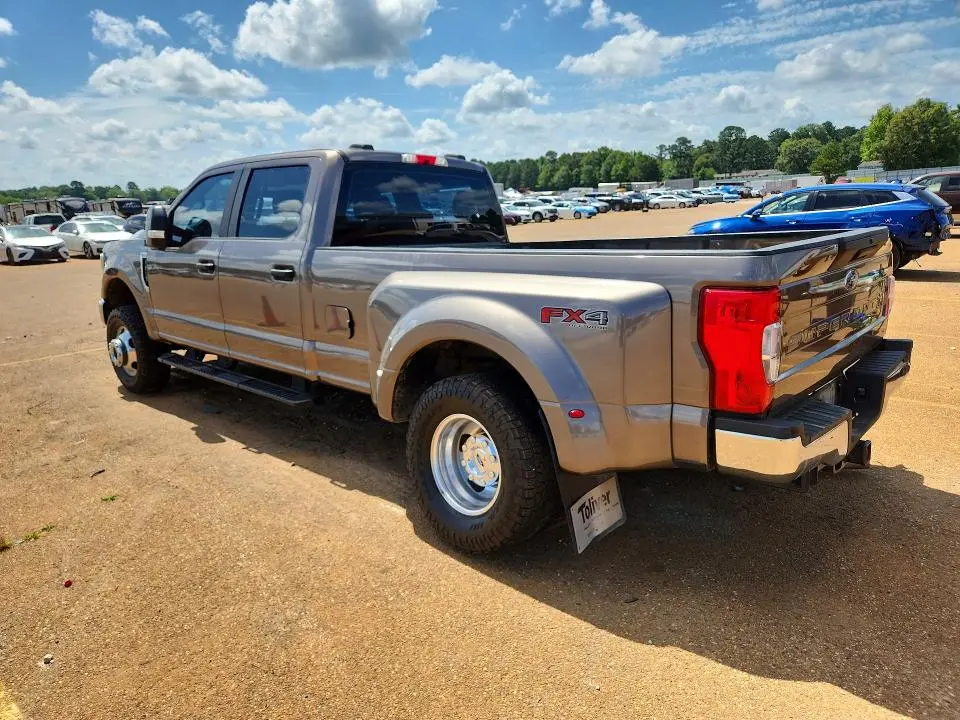2022 FORD F350 SUPER DUTY  