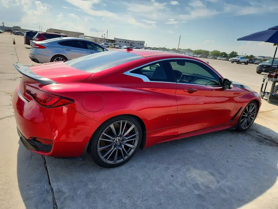 2017 INFINITI Q60 RED SPORT 400  