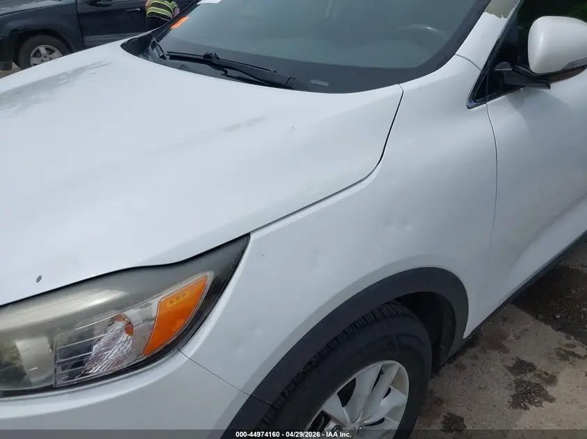 2016 KIA SORENTO 2.4L LX