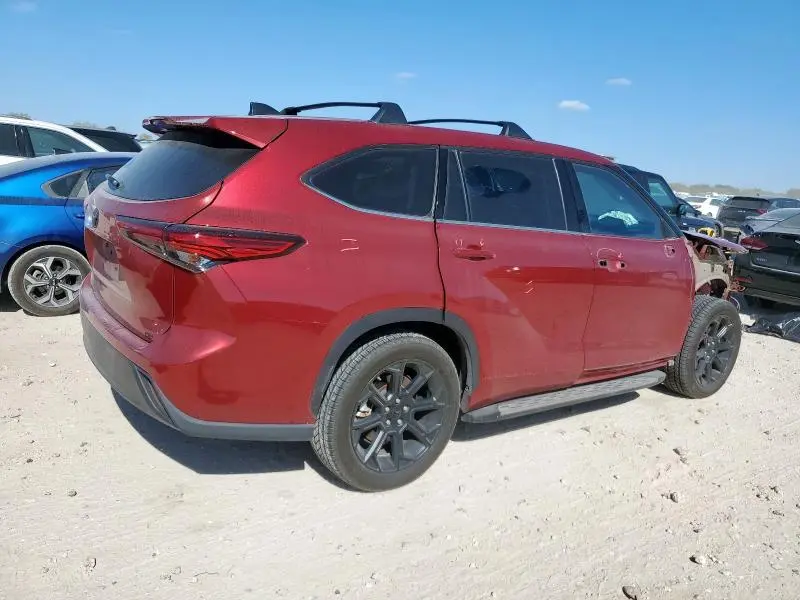 2022 TOYOTA HIGHLANDER L  