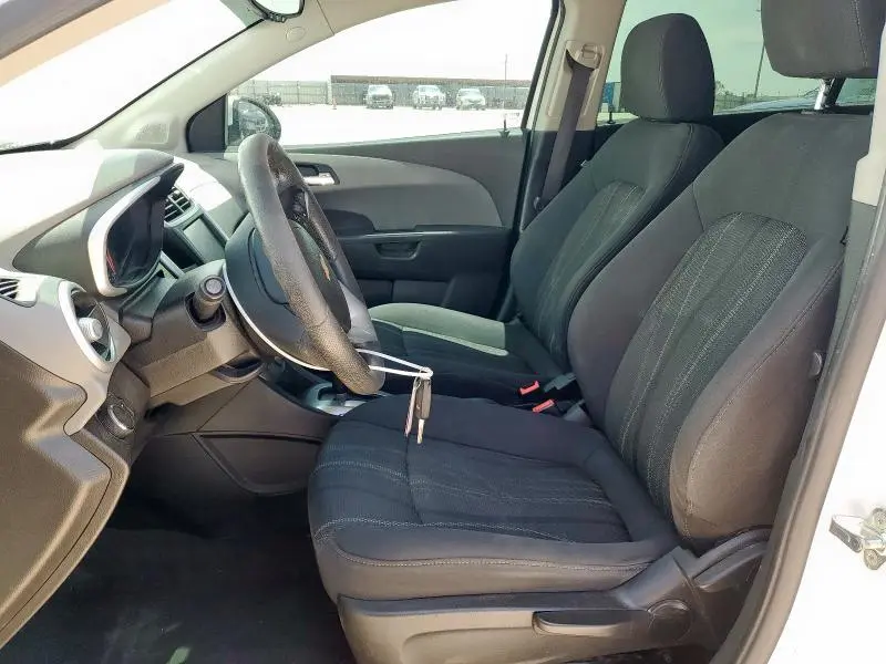 2017 CHEVROLET SONIC LT