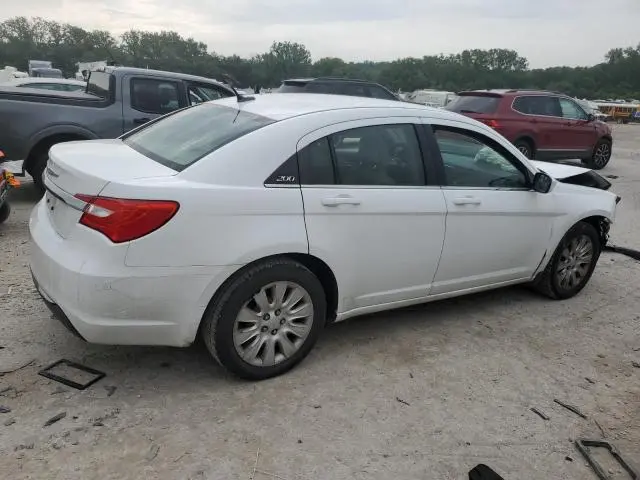 2012 CHRYSLER 200 LX  