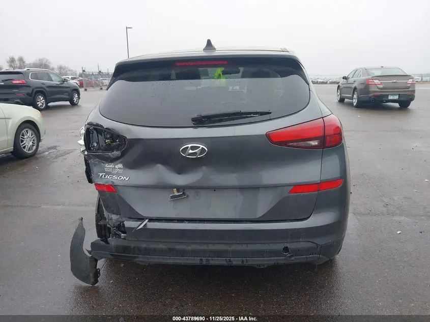 2019 HYUNDAI TUCSON SE