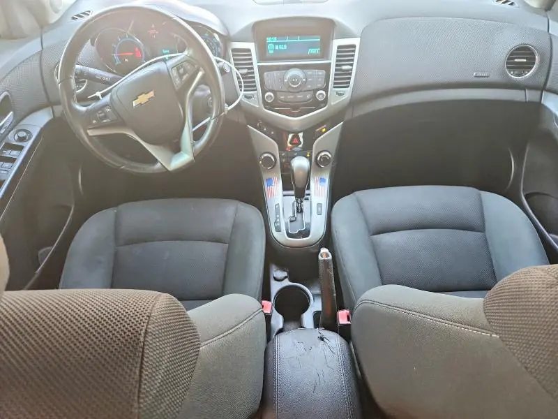 2012 CHEVROLET CRUZE LT  