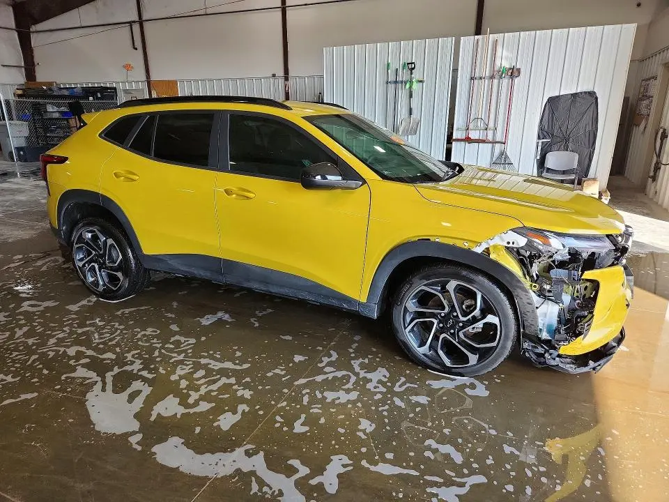 2025 CHEVROLET TRAX 2RS  