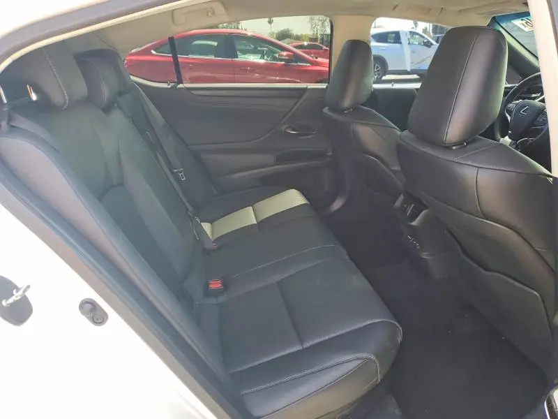 2024 LEXUS ES 300H BASE  
