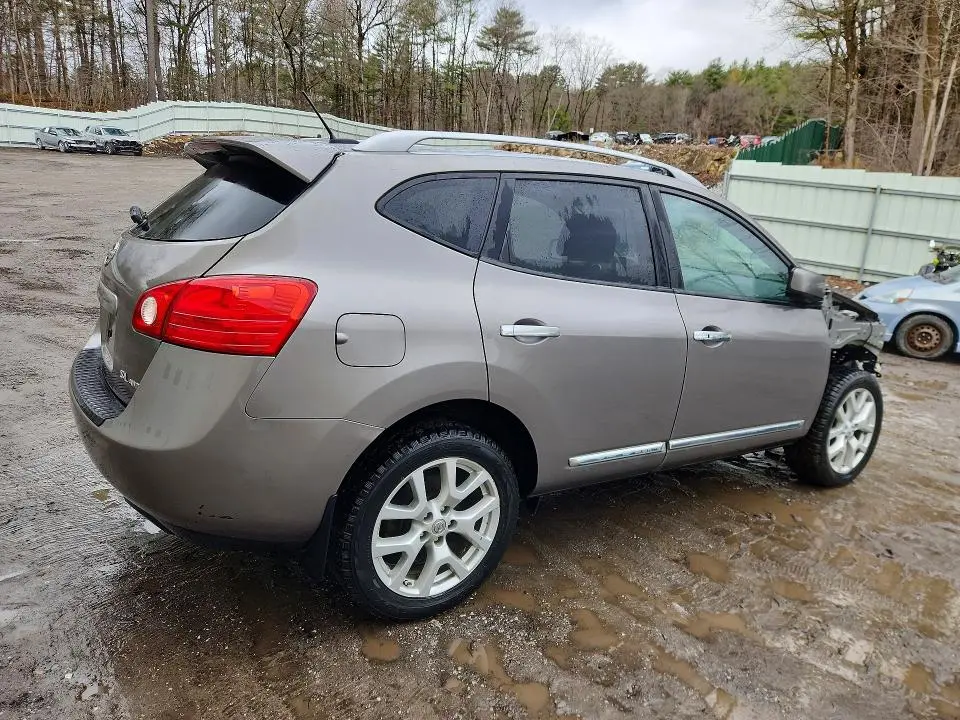 2012 NISSAN ROGUE S  
