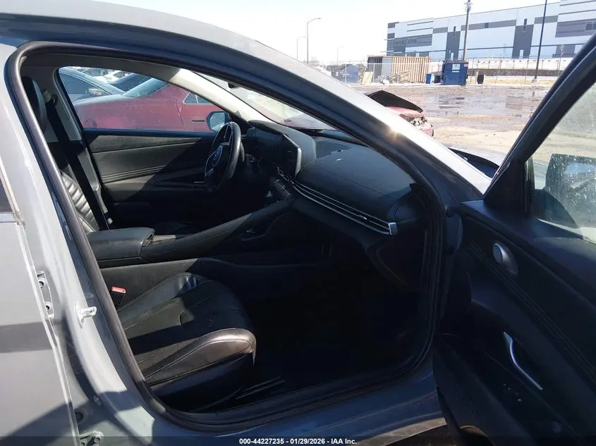 2023 HYUNDAI ELANTRA LIMITED