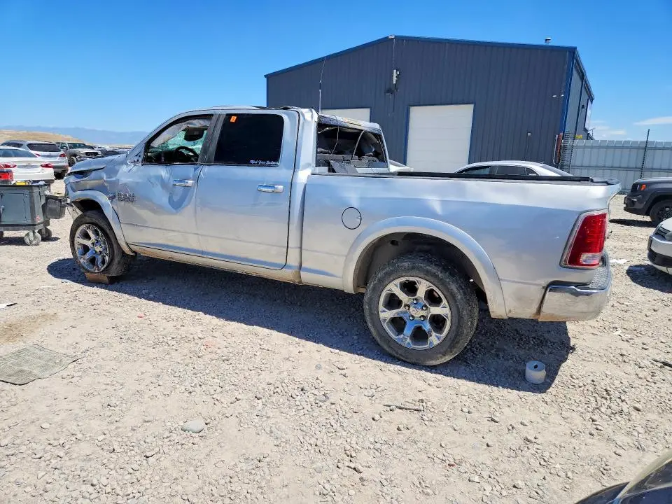 2016 RAM 1500 LARAMIE  