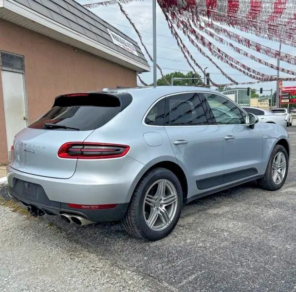 2017 PORSCHE MACAN S  