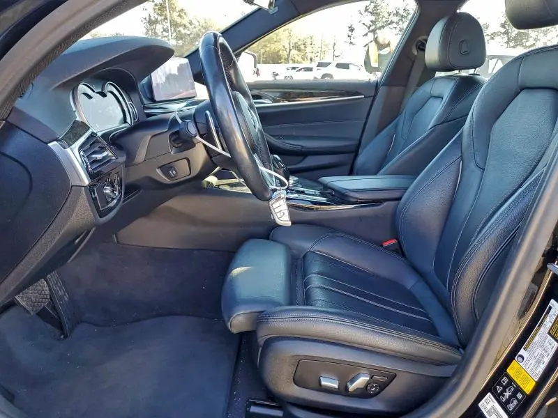 2019 BMW 540 XI  