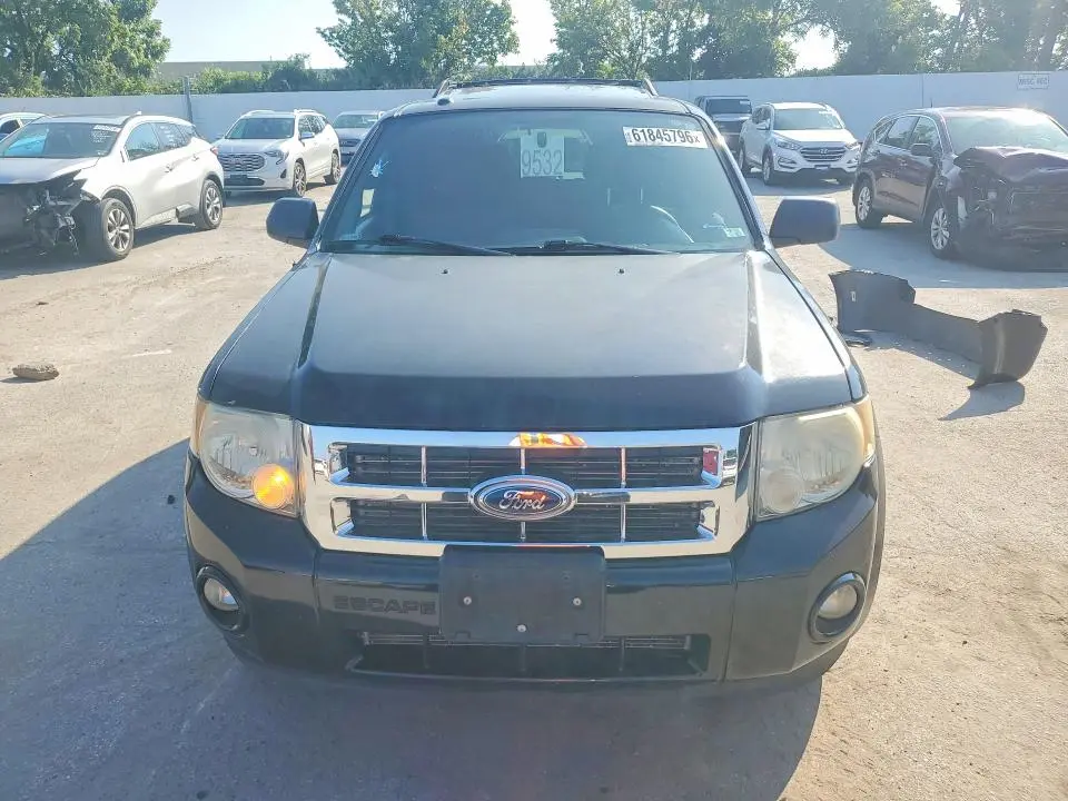2012 FORD ESCAPE XLT  