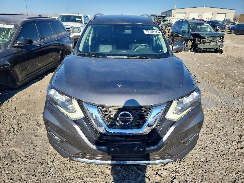 2018 NISSAN ROGUE   