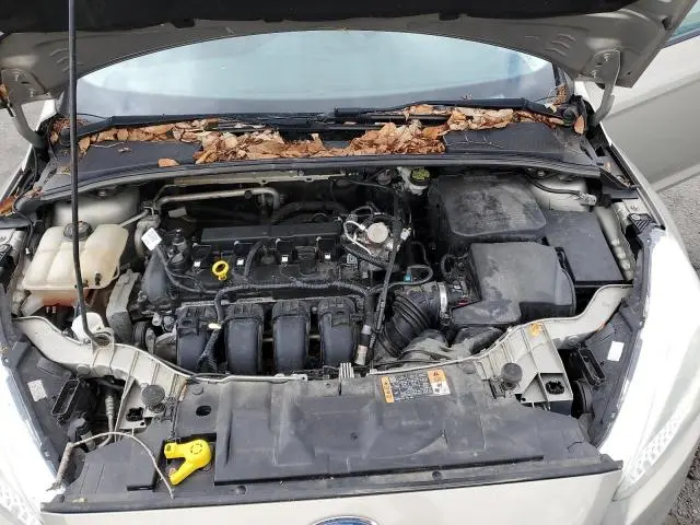 2016 FORD FOCUS SE  