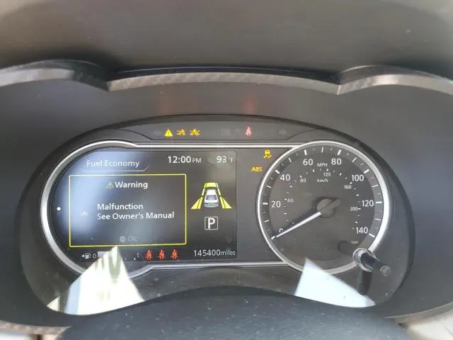 2022 NISSAN VERSA SV  