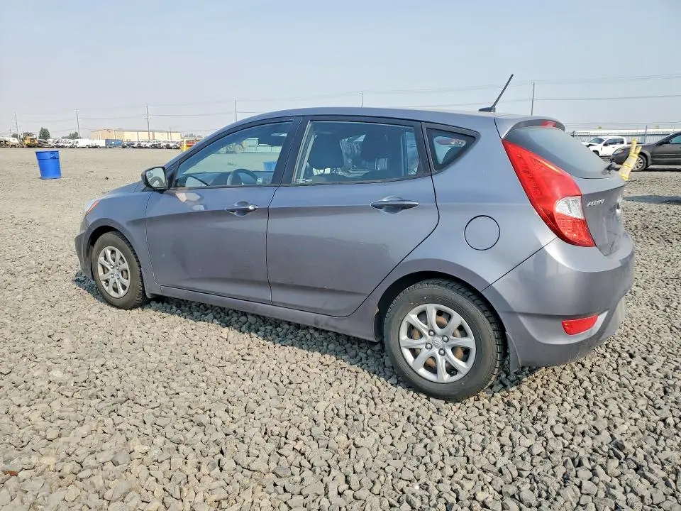 2014 HYUNDAI ACCENT GS  