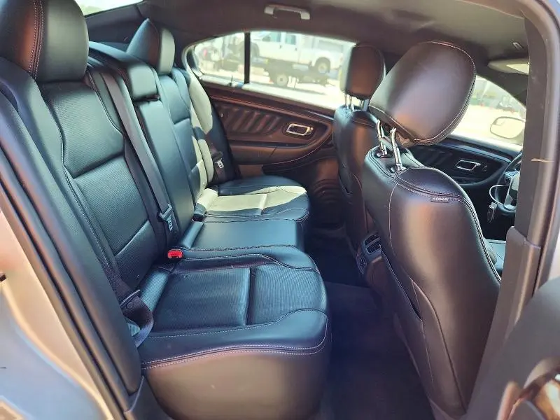 2016 FORD TAURUS LIMITED  
