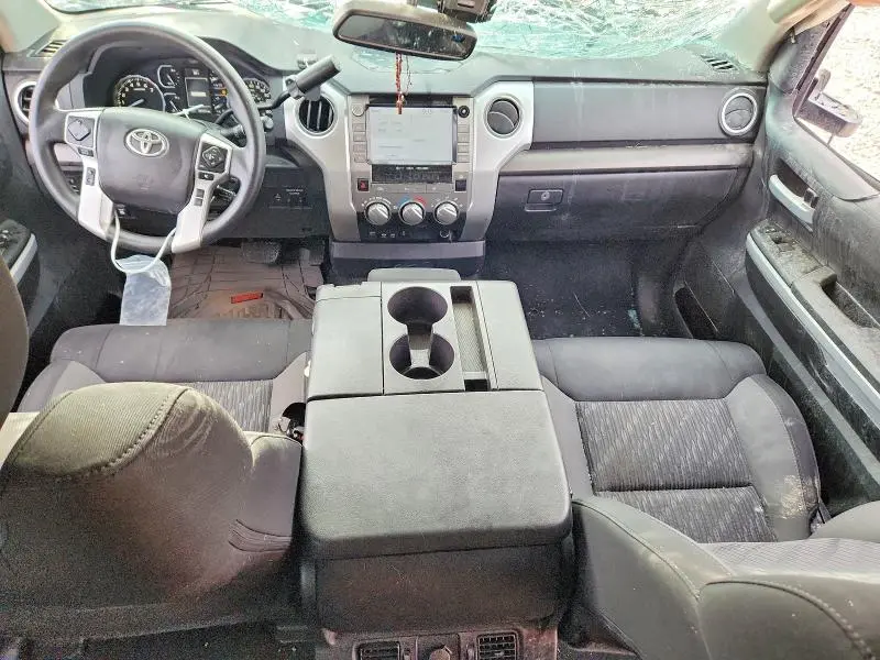 2021 TOYOTA TUNDRA CREWMAX SR5  