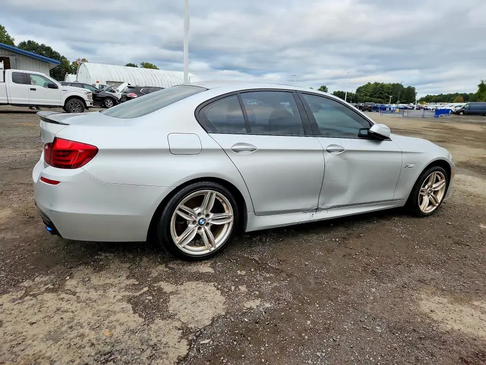 2013 BMW 550 XI  