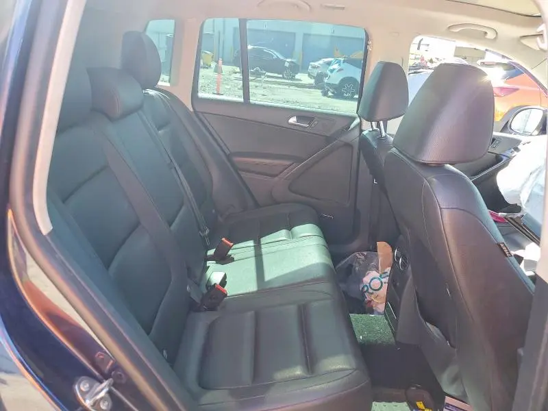 2015 VOLKSWAGEN TIGUAN S  