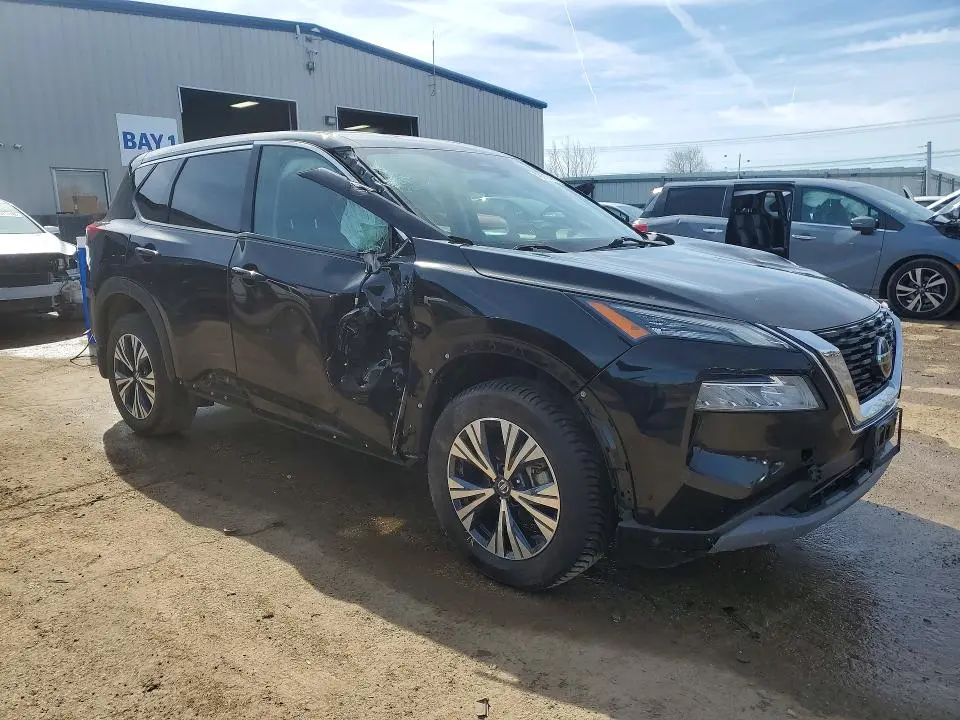 2021 NISSAN ROGUE SV  
