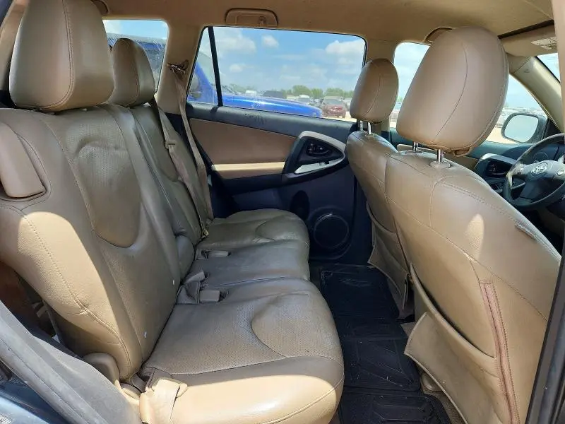 2012 TOYOTA RAV4 BASE  