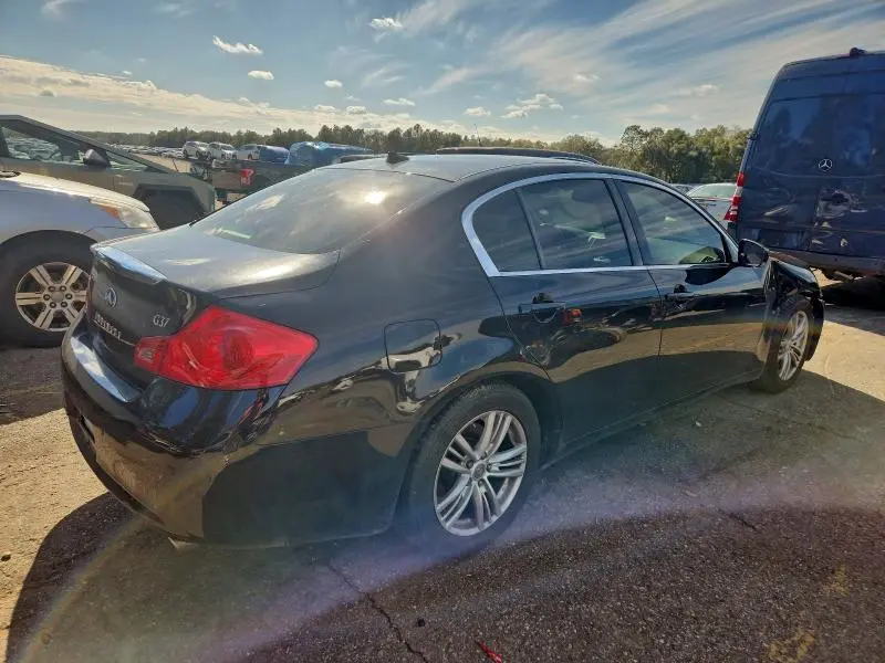 2013 INFINITI G37 BASE  
