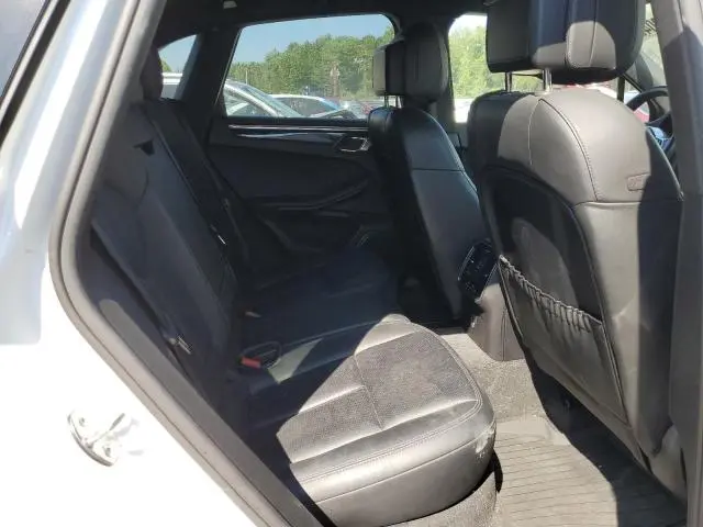 2017 PORSCHE MACAN S  