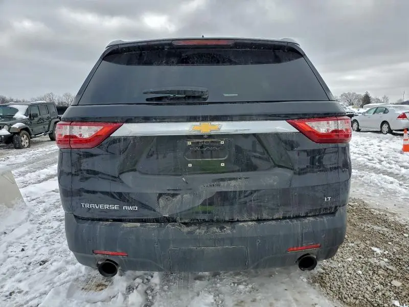 2018 CHEVROLET TRAVERSE LT  