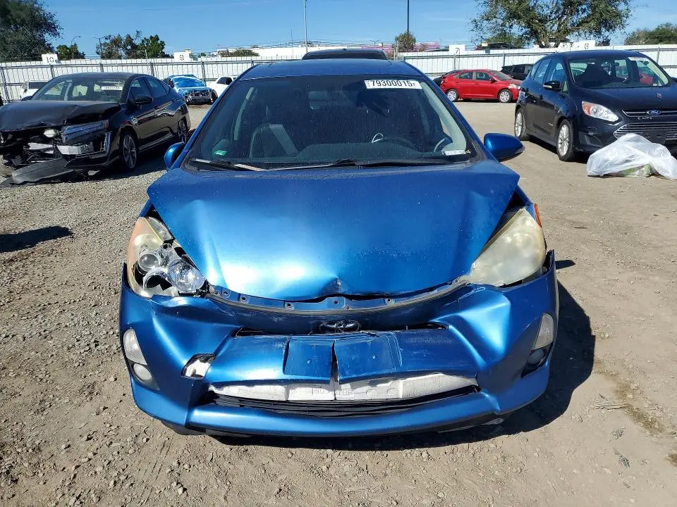 2013 TOYOTA PRIUS C FOUR  