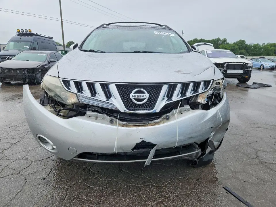 2010 NISSAN MURANO S  