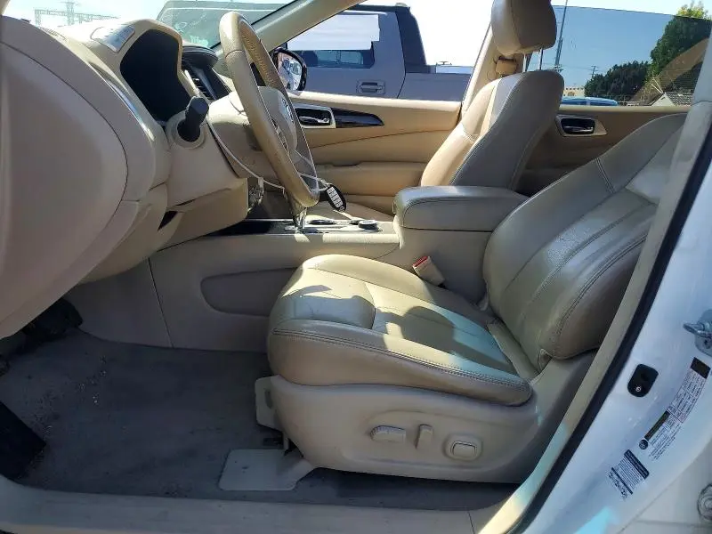 2014 NISSAN PATHFINDER SL  