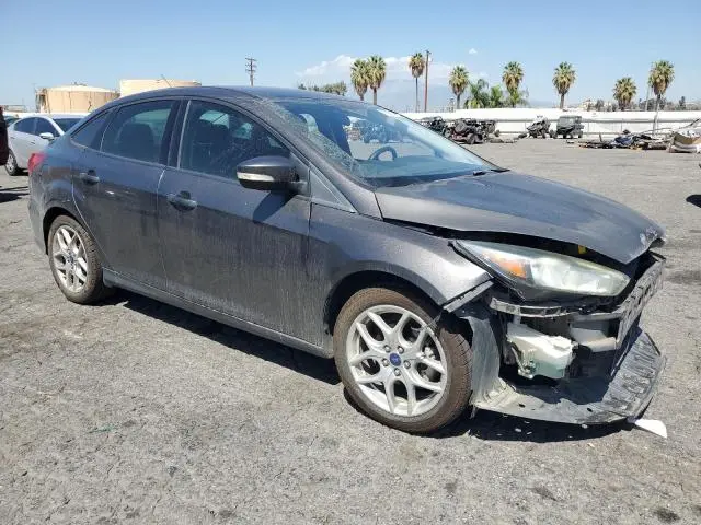 2015 FORD FOCUS SE  