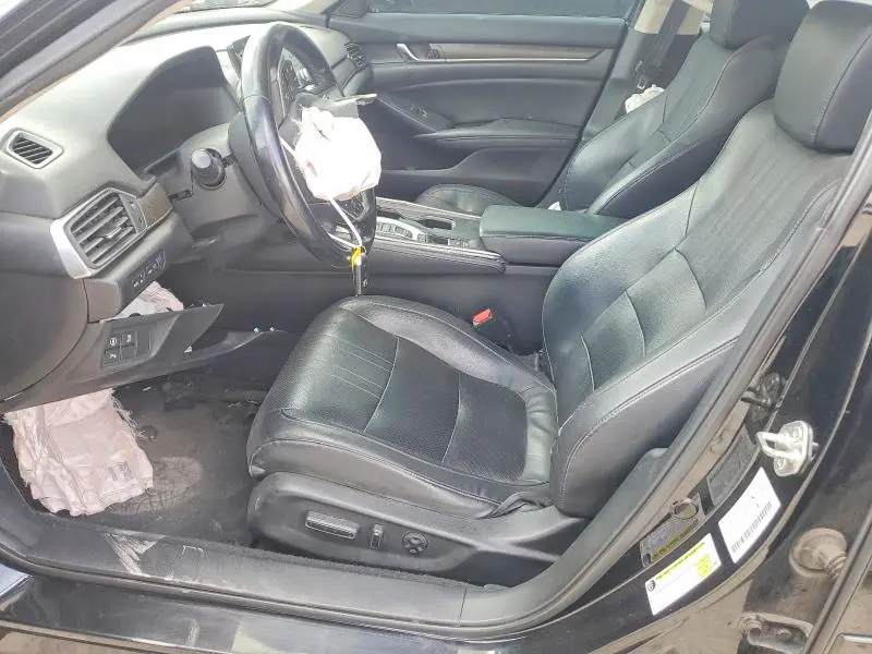 2018 HONDA ACCORD TOURING  