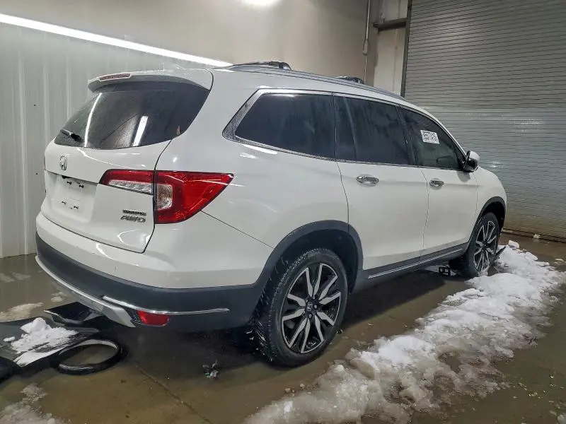 2019 HONDA PILOT TOURING  