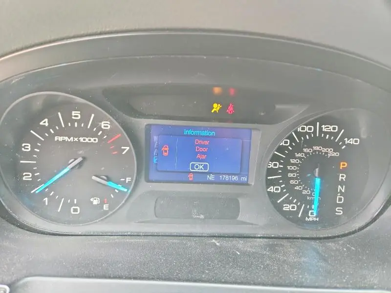 2013 FORD EDGE SE  
