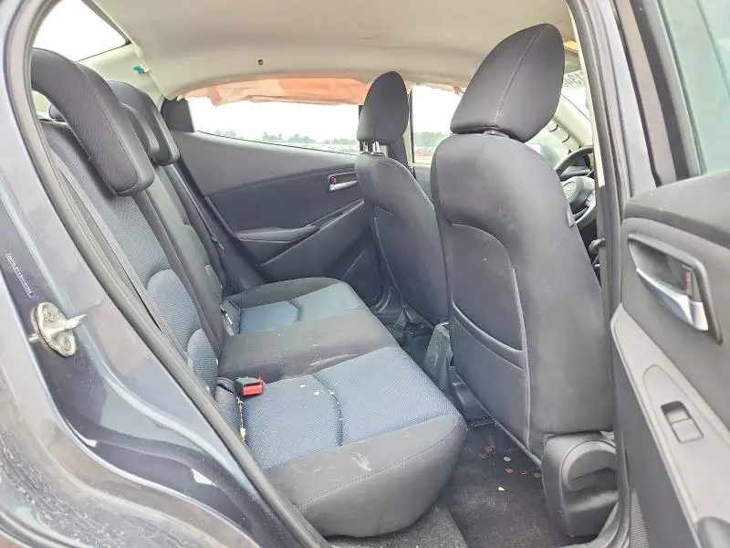 2017 TOYOTA YARIS IA BASE  