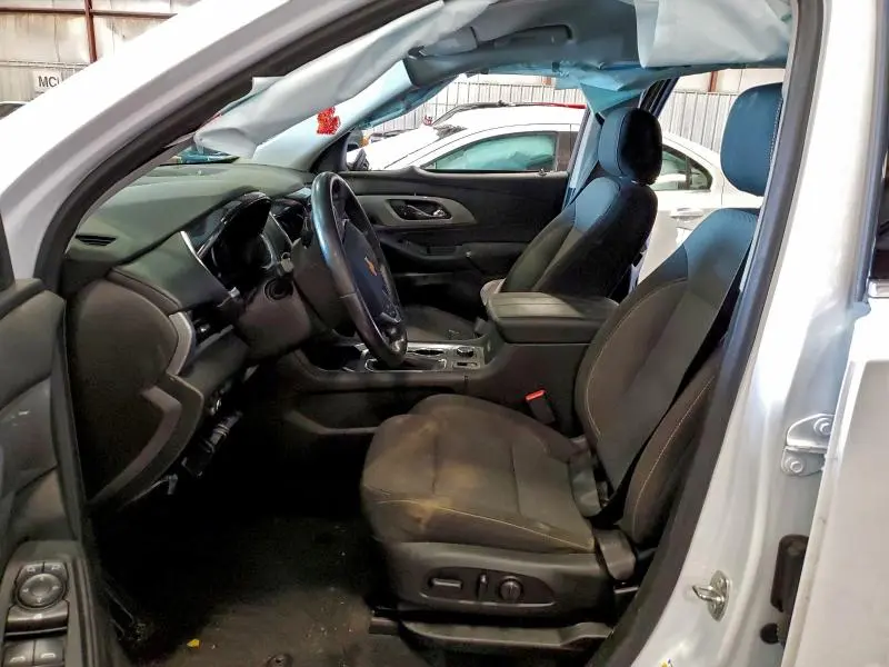 2021 CHEVROLET TRAVERSE LT  