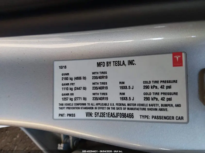 2018 TESLA MODEL 3  