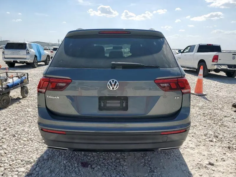 2018 VOLKSWAGEN TIGUAN S  