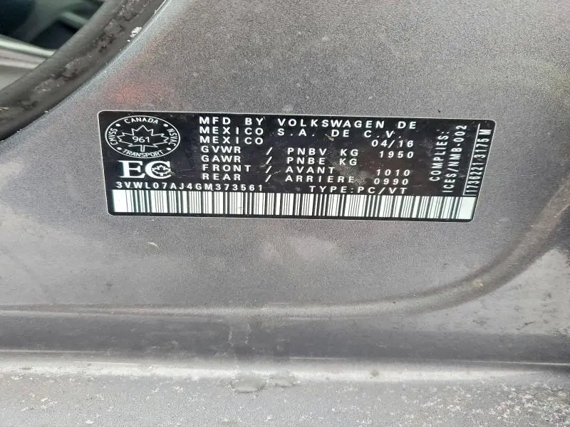 2016 VOLKSWAGEN JETTA SEL  